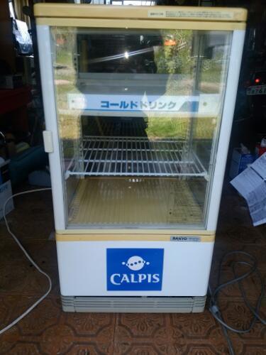 冷蔵ショーケースSANYO カルピス