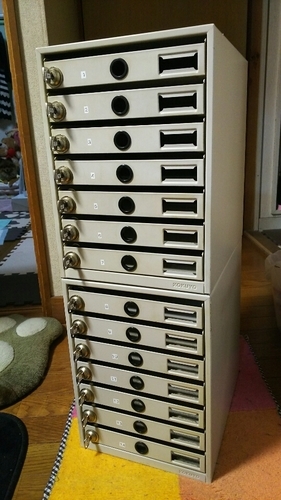 オフィス家具・コクヨ(KOKUYO) 7段 錠付きレターケース　×　２台
