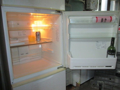 三洋電機３ドア冷凍冷蔵庫 Shadyoak 白金台のキッチン家電 冷蔵庫 の中古あげます 譲ります ジモティーで不用品の処分