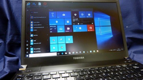 ★Win10 64bit★dynabook R731/D Core i5-2.5GHz メモリ4GB HDD250GB DVDマルチ