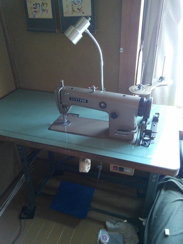 工業用ミシン　brother　DB2-B755-3