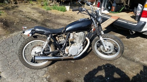ヤマハ SR400