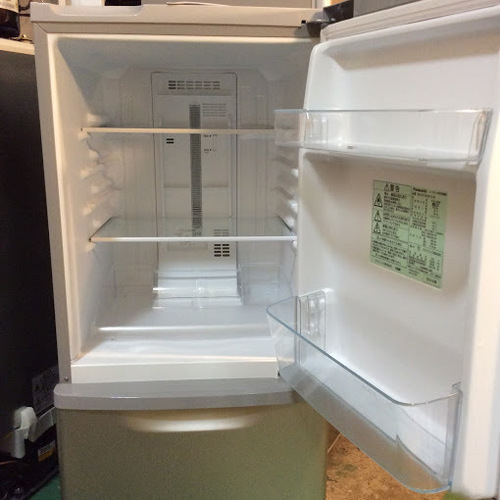 全国送料無料・半年保証】冷蔵庫 2014年製 Panasonic NR-B146W-S 中古  