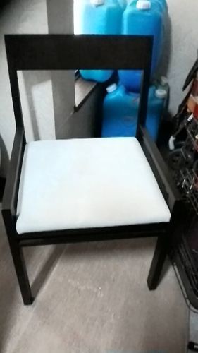 木製椅子