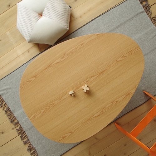 リビングテーブル Denby メープル突板 北欧風 卵型