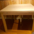 IKEA 伸長式テーブルダイニングテーブル