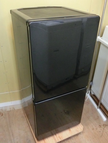 【販売終了致しました。ありがとうございます。】U-ING　2ドア　冷凍冷蔵庫　UR-F110E　2013年製　中古品