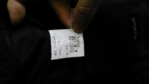 メンズスーツab5サイズセンターベントクリーニング済みアジャスター付 まりも 北24条のスーツ メンズ の中古 古着あげます 譲ります ジモティーで不用品の処分 メンズスーツab5サイズセンターベントクリーニング済みアジャスター付 まりも 北24条のスーツ メンズ の中古 古着あげます 譲ります ジモティーで不用品の処分