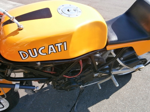 パンタレーサー風ドカ900SS