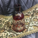 骨董品 黒っぽい赤色 切子の花瓶