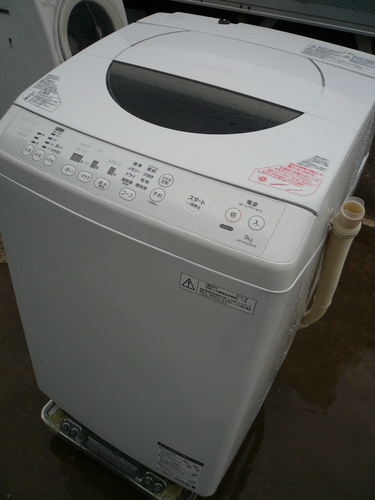 東芝 9.0kg 全自動洗濯機　ピュアホワイトTOSHIBA タテ型 ZABOON（ザブーン） AW-90SDM