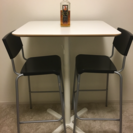 バーテーブルと高椅子
