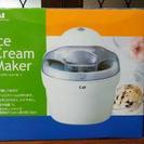 Ice Cream Maker /