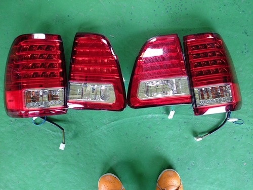 Amazon | VLAND トヨタ ランドクルーザー テールランプ ランクル 100