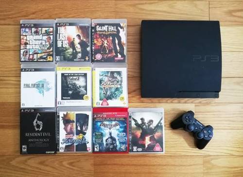 ソニー　ＰＳ３　３２０ｇｂ　+　ソフト１０個　+　ＨＤＭＩケーブル