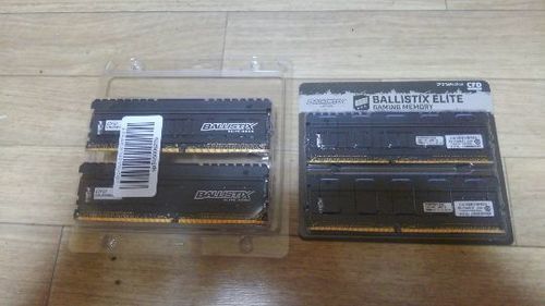 パソコン　メモリー　DDR4 4Gx4