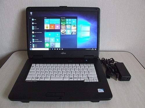 Fujitsu LIFEBOOK A540/AX ノートパソコン 2