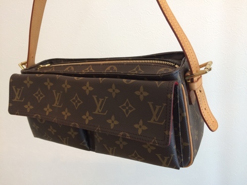 LOUIS VUITTON ルイヴィトン  ヴィバシテ MM　ショルダーバッグ