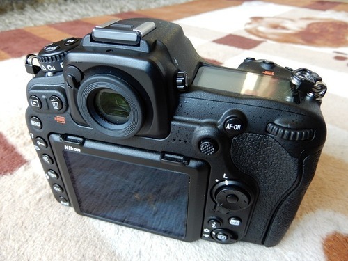 ニコンD500(美品)キタムラ保証 5年付き | ryadalsultan.com