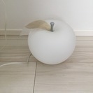 【値下げしました】アップル型テーブルランプ(White)