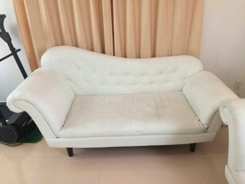 商談中、美品  上品、上質でおしゃれなソファ