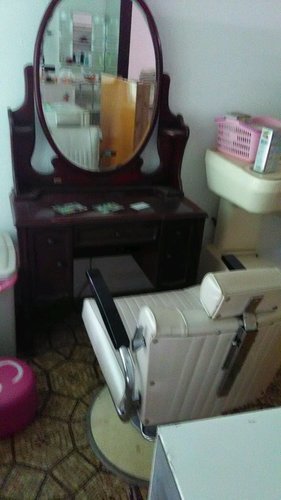 回転いす付きドレッサー