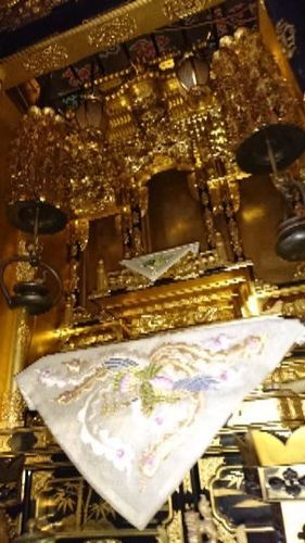 値下げします。金箔貼りの、仏壇です。