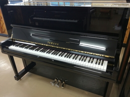 YAMAHA　中古ピアノ　U10A