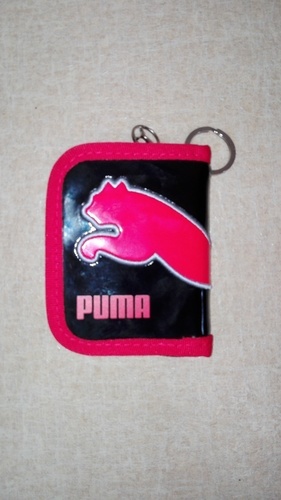 Puma かっこいい赤の小銭入れ 値下げ みゆ プロフ必読 尼崎の小物 財布 の中古 古着あげます 譲ります ジモティーで不用品の処分 Puma かっこいい赤の小銭入れ 値下げ みゆ プロフ必読 尼崎の小物 財布 の中古 古着あげます 譲ります ジモティーで不用品の処分