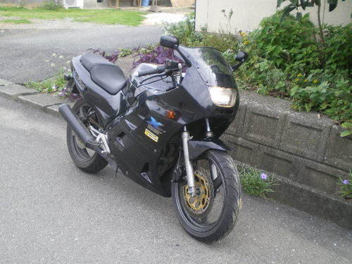 バイクと交換してください。ねじ１本からのわらしべ長者実施中