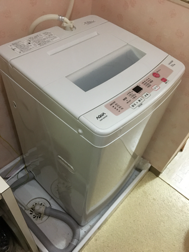 AQUA  AQW−S50C(W)の洗濯機