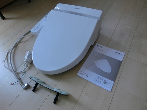 【未使用】新築取外しTOTOシャワー便座(ウォシュレットJ)