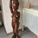 アフリカの幸運を呼ぶ木彫女神人形
