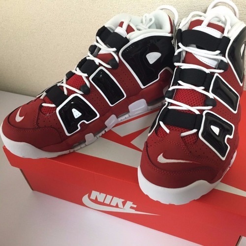 スニーカー Nike AIR MORE UPTEMPO