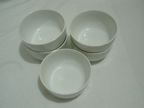 【 ラクマ 】未使用　食器　白い小鉢10ケセット