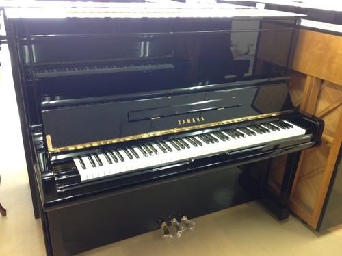 リニューアルピアノ　YAMAHA  U30A