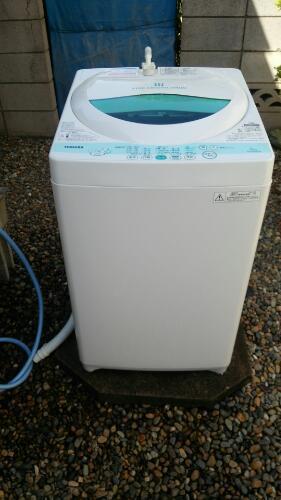 ジモティ限定お買得❗⑬（保証付き）東芝全自動洗濯機2012年製品5リットル（美品）
