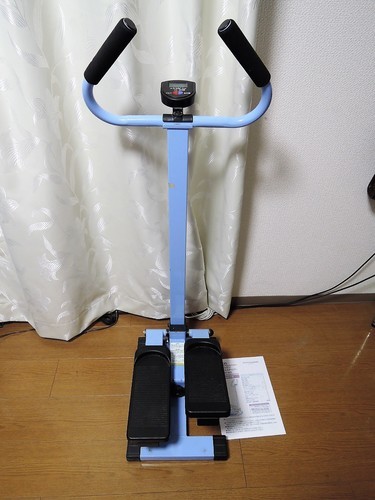 オムロン ヘルスフル ステッパー HBE-820 www.inversionesczhn.com