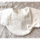 ✨新品手作り✨可愛いお花の刺繍 純白のキャンブリックスタイ