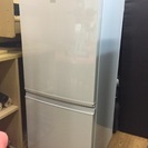 2016年 シャープ 137L 冷凍冷蔵庫 売ります