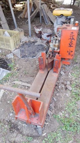 薪割機　WS-600　ロビンエンジン搭載(穴窯　陶芸　用品多数あります！)