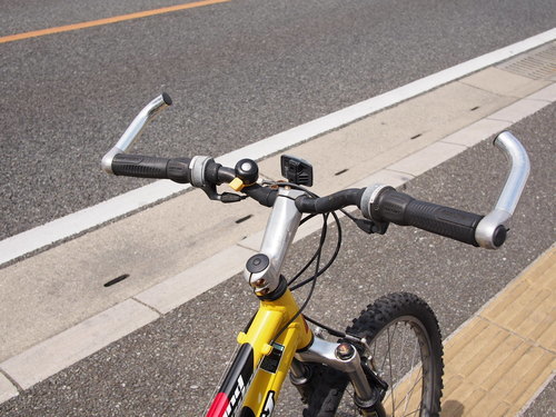 26インチ　フルサス　マウンテンバイク