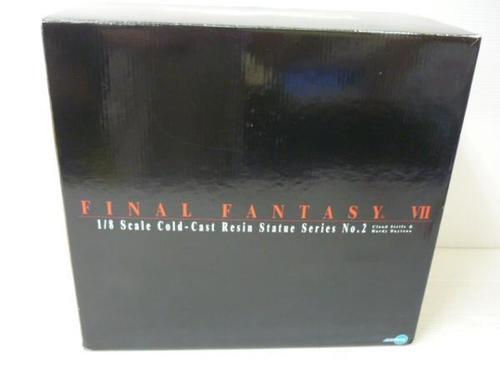 FF7 クラウド 陶器？フィギュア