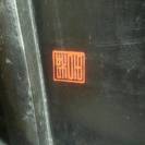 珍しい木彫りの丸テーブル（名印あり）　-【鑑定付！最終値下】ルイヴィトンショルダーバッグ  ボディーバッグ