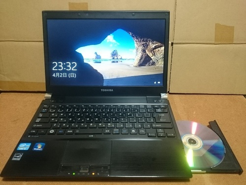 DVDドライブ搭載 Dynabook R731/B i5 2520M 13インチ　Windows10