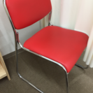 赤  イス  椅子  パイプ椅子