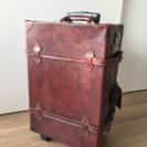 革製スーツケース
