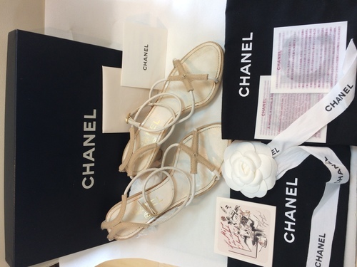 シャネル サンダル☆CHANEL
