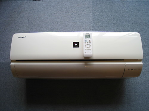 中古エアコン￥５８０００－(税別)１０畳用 シャープAY-E28SD-Ｗ　２０１５年製　工事込