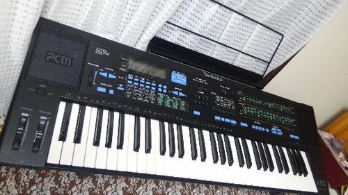 本日取り引きのみ。7000円電子ピアノテクニクスシンセサイザーA5新古品